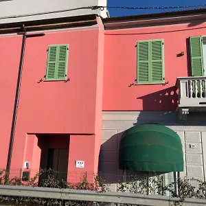  Couette-café Oltrepo Italie